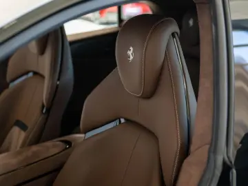 FERRARI Purosangue 6.5 V12  2-layer SanuSilver  Full Car