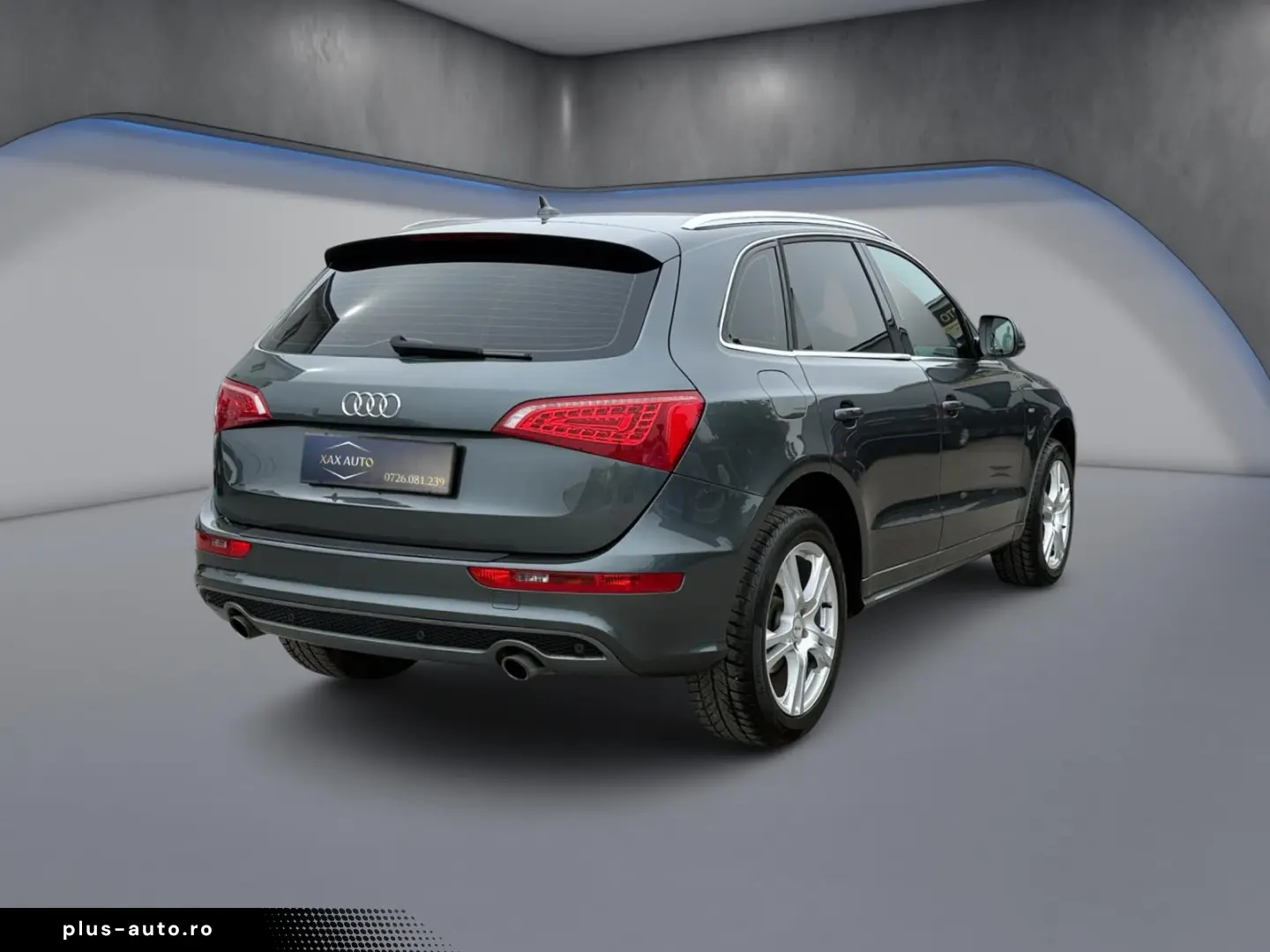 AUDI Q5 2.0i    S-LINE    4X4