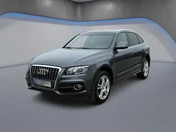 AUDI Q5 2.0i    S-LINE    4X4