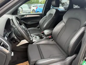 AUDI Q5 2.0i    S-LINE    4X4