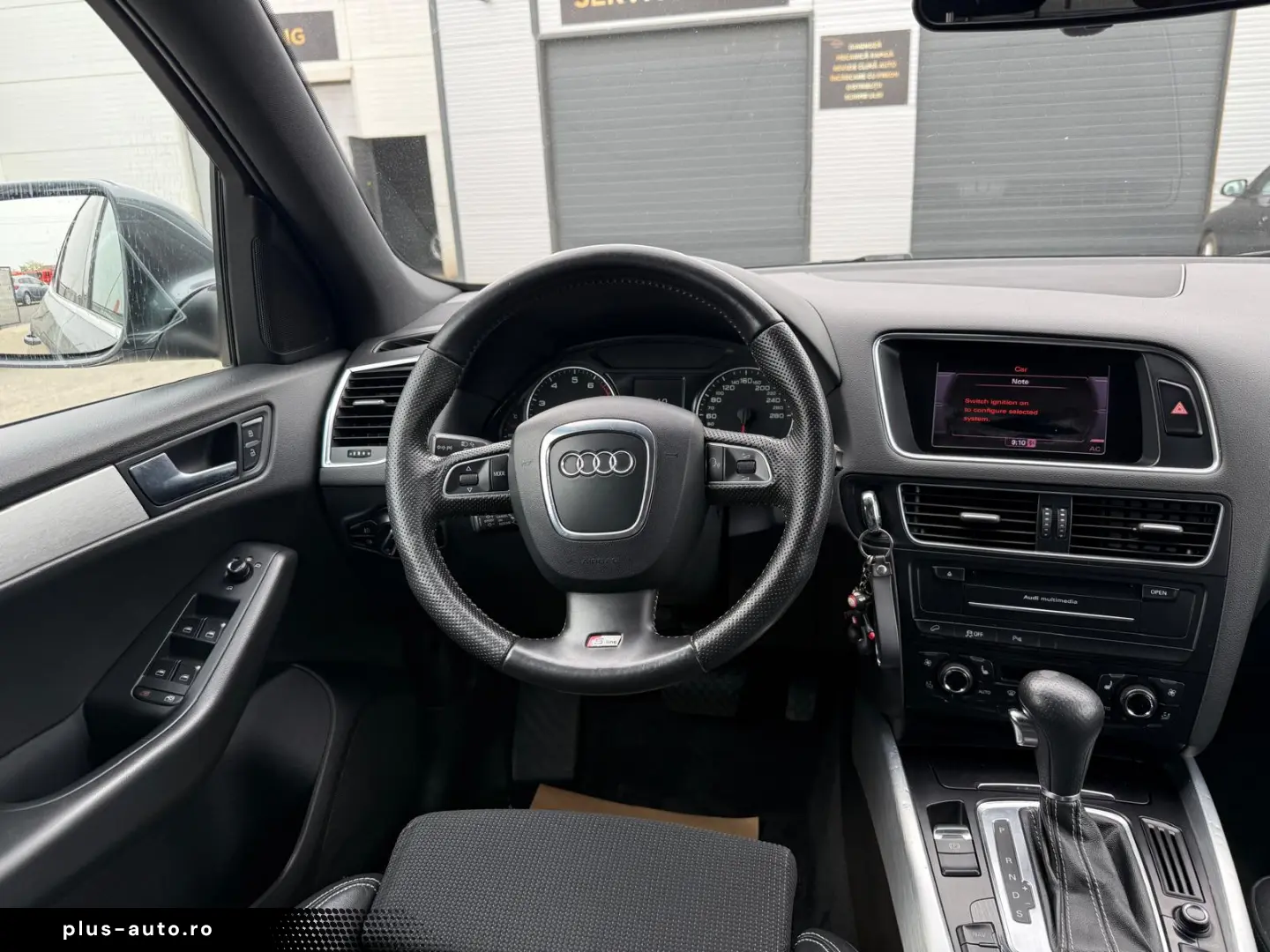 AUDI Q5 2.0i    S-LINE    4X4