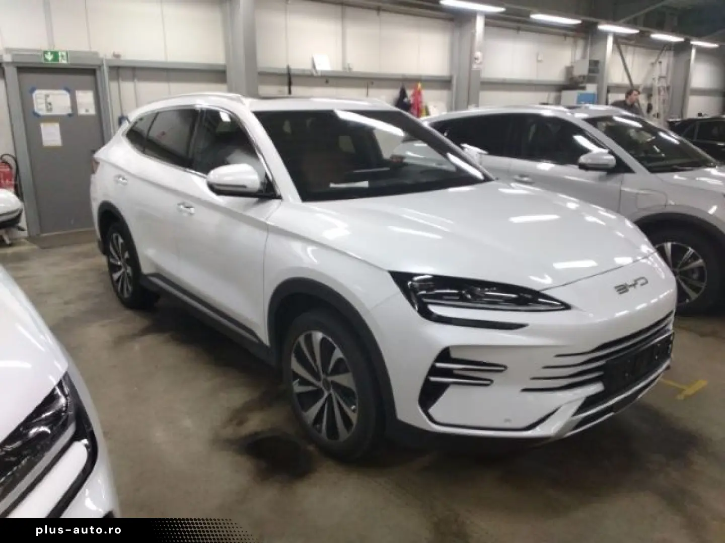 BYD Seal U DM-i 1.5 PHEV DESIGN AWD