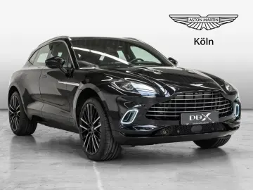 ASTON MARTIN DBX Jet Black Onyx Black