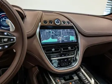 ASTON MARTIN DBX Titanium Grey Havana Tan