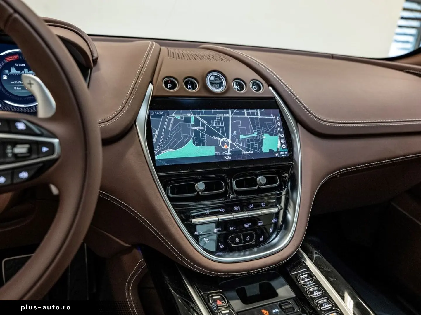 ASTON MARTIN DBX Titanium Grey Havana Tan