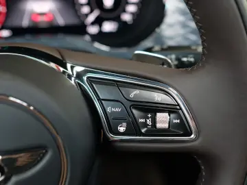 BENTLEY Bentayga S V8  MULLINER NAIM PANO TOURING NIGHT