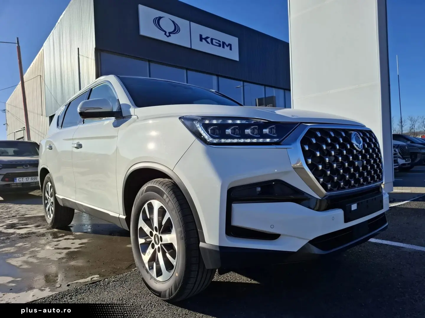 Kg-Mobility Rexton