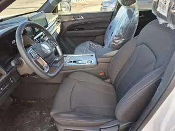 Kg-Mobility Rexton