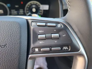 Kg-Mobility Rexton