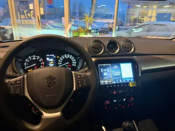 Suzuki Vitara 1.4 Boosterjet MHEV AllGrip Passion