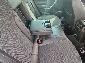 Opel Insignia  al doilea propietar