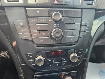 Opel Insignia  al doilea propietar
