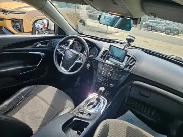 Opel Insignia  al doilea propietar