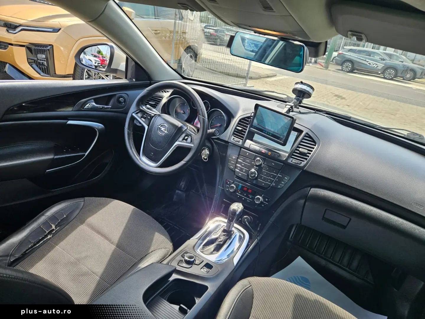 Opel Insignia  al doilea propietar