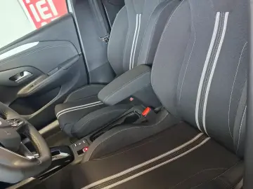 OPEL CORSA 5 usi GS 1.2 benzina hybrid 110 CP AT6