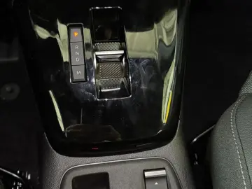OPEL CORSA 5 usi GS 1.2 benzina hybrid 110 CP AT6