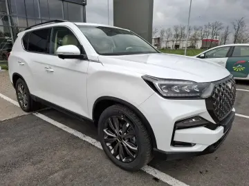 Kg-Mobility Rexton