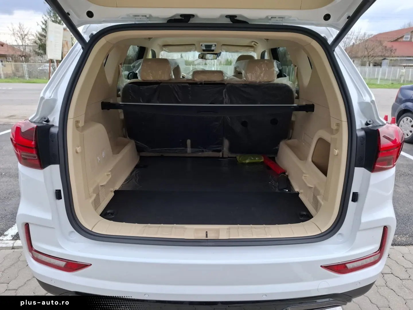 Kg-Mobility Rexton