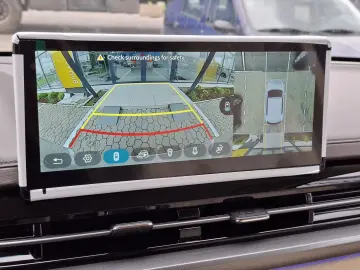 Kg-Mobility Rexton