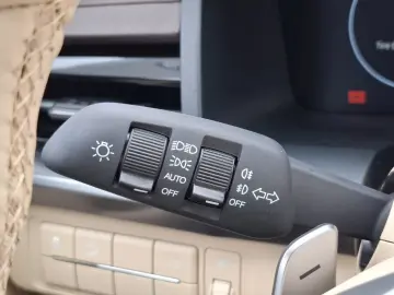 Kg-Mobility Rexton