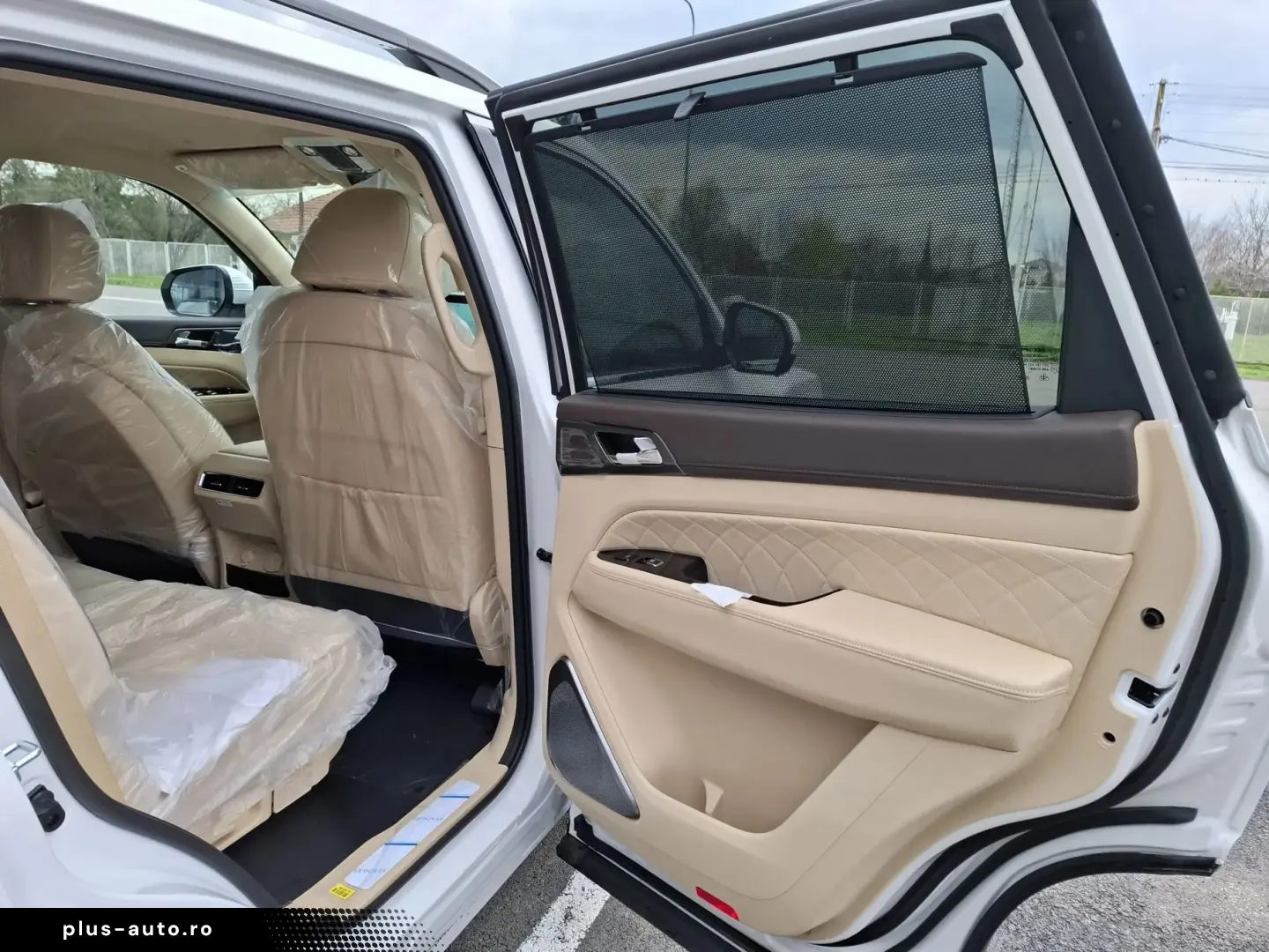 Kg-Mobility Rexton