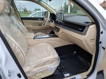 Kg-Mobility Rexton