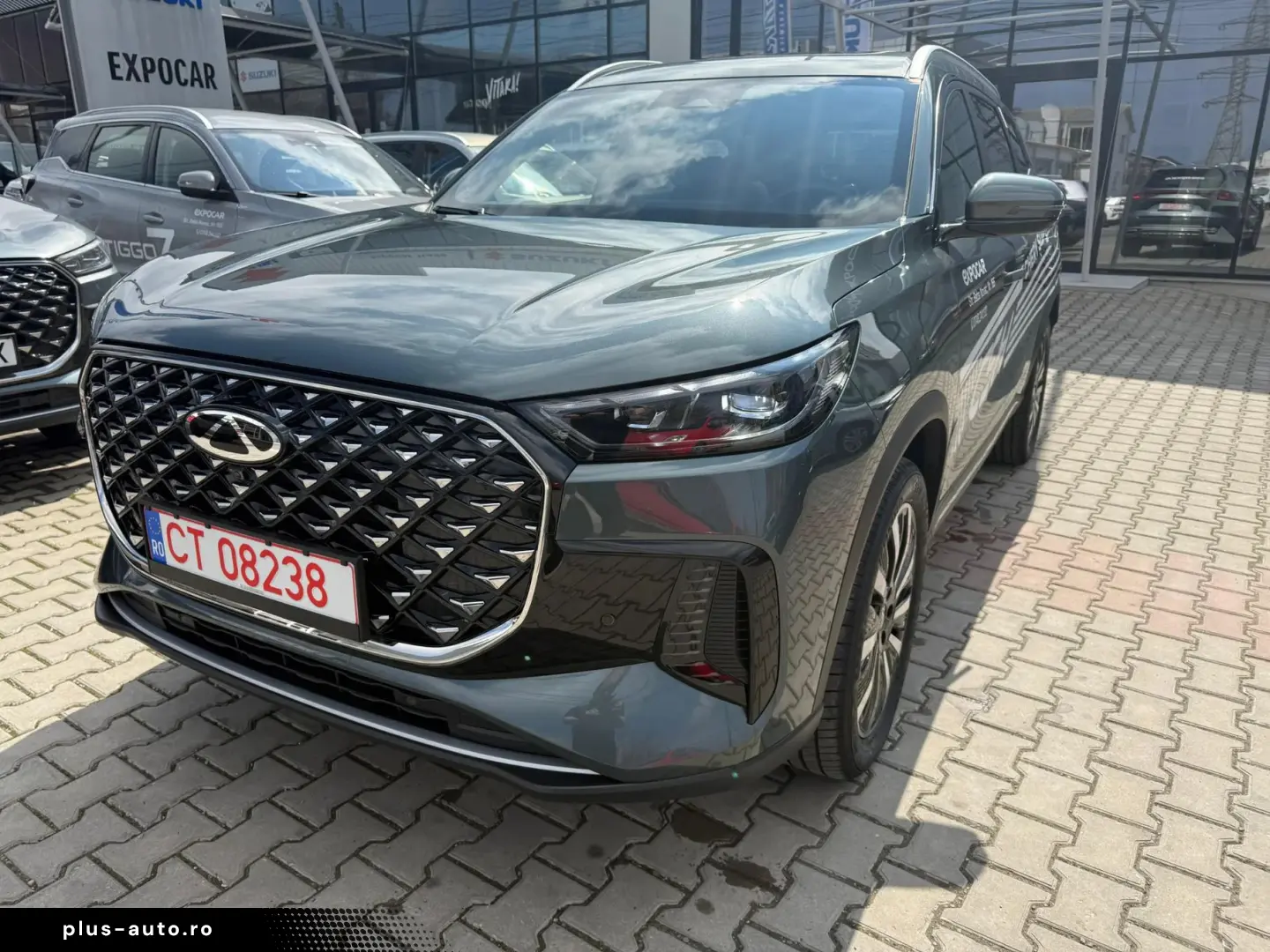 Chery Tiggo-8