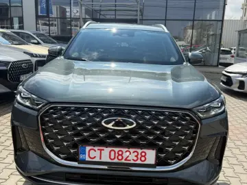 Chery Tiggo-8