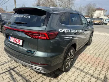 Chery Tiggo-8