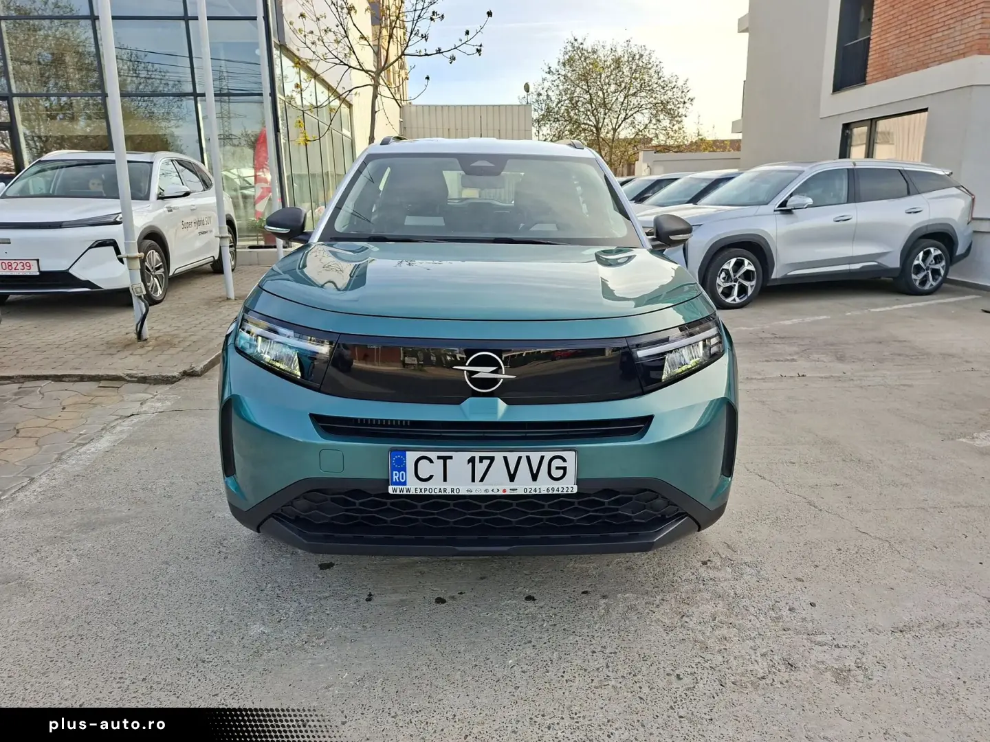 Opel FRONTERA hybrid 145CP