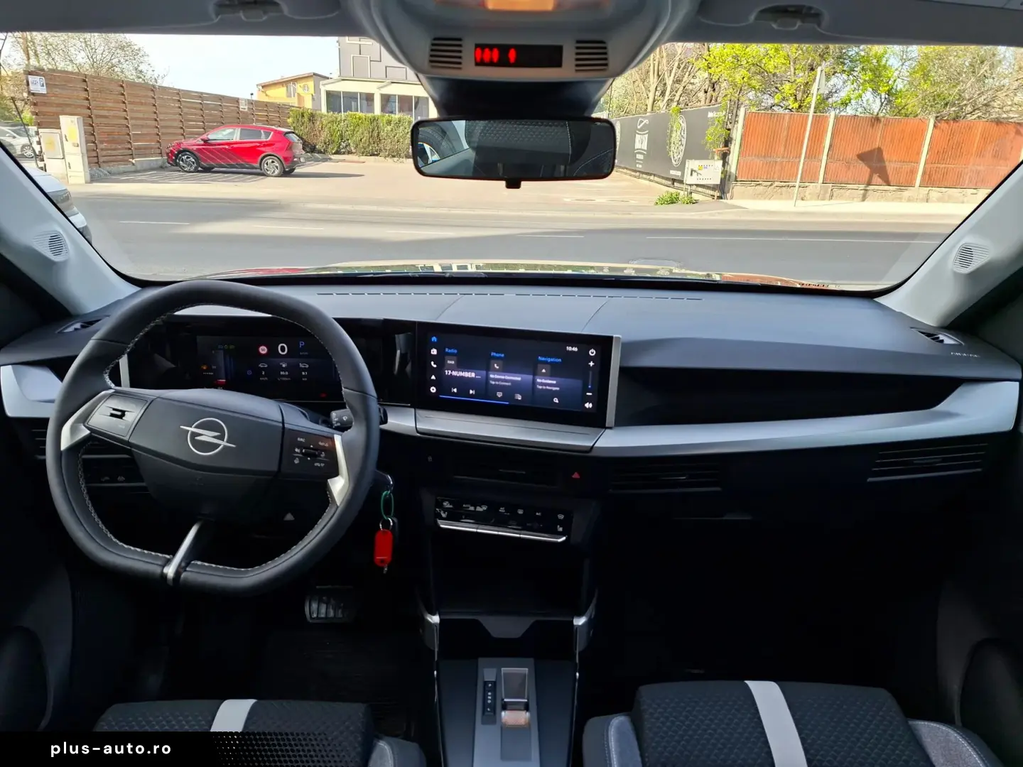 Opel FRONTERA hybrid 145CP
