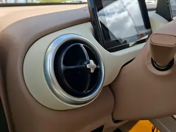 ALLVIEW 4CITY vehicul 100% electric cu 205 KM AUTONOMIE