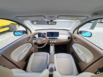 ALLVIEW 4CITY vehicul 100% electric cu 205 KM AUTONOMIE