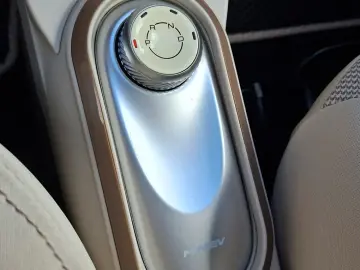 ALLVIEW 4CITY vehicul 100% electric cu 205 KM AUTONOMIE