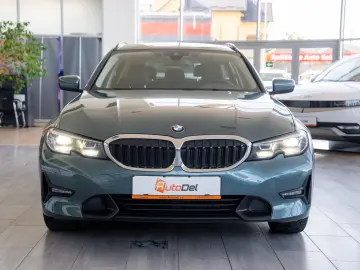 BMW Seria 3 320 xDRIVE