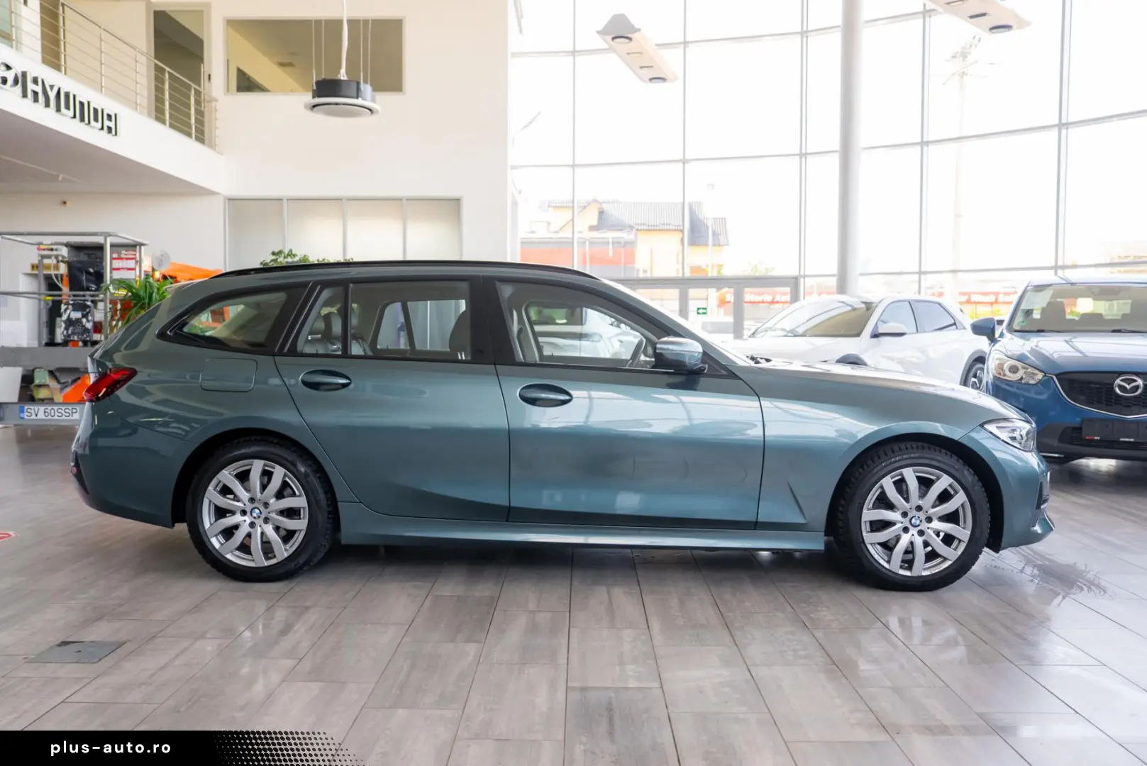 BMW Seria 3 320 xDRIVE
