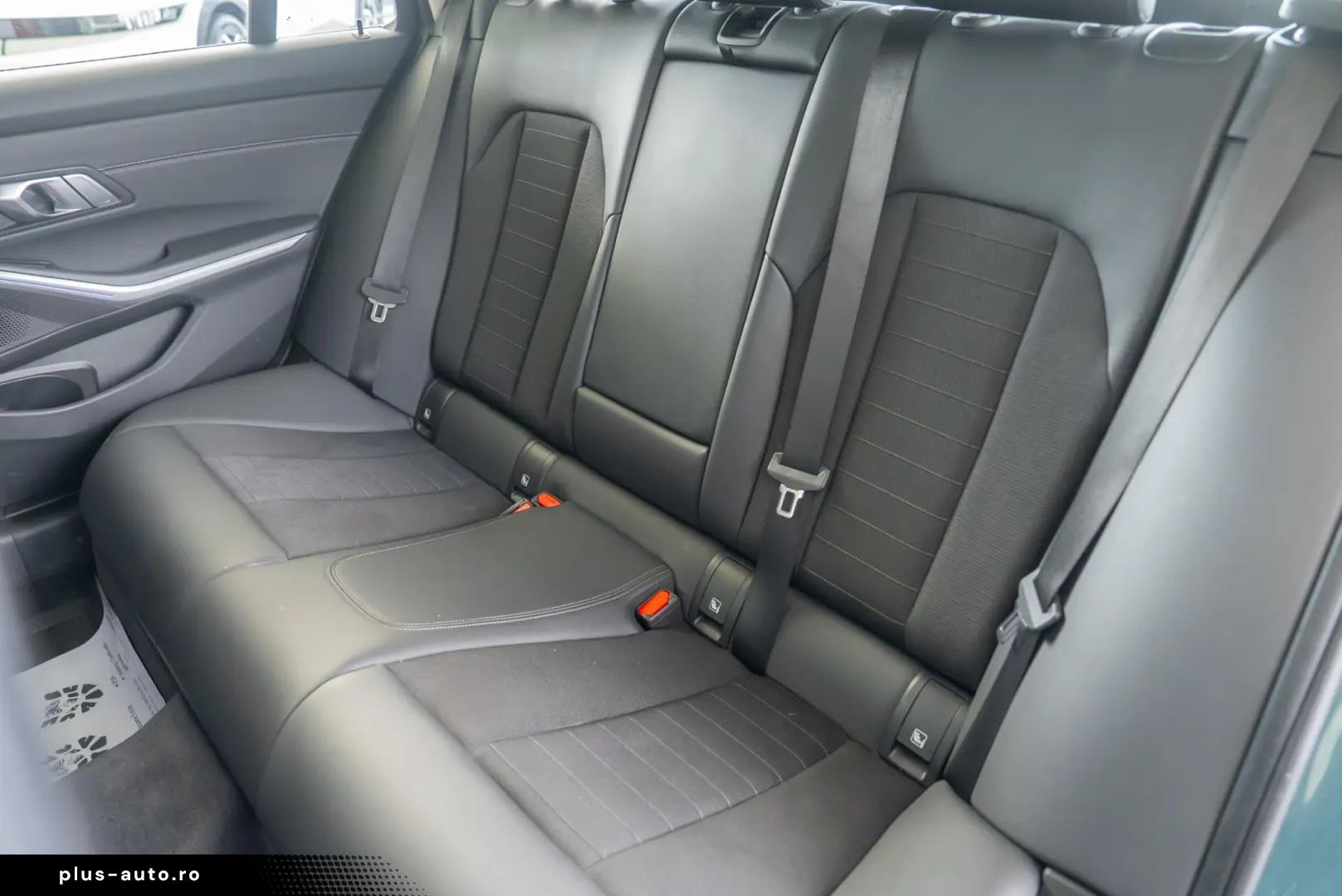 BMW Seria 3 320 xDRIVE