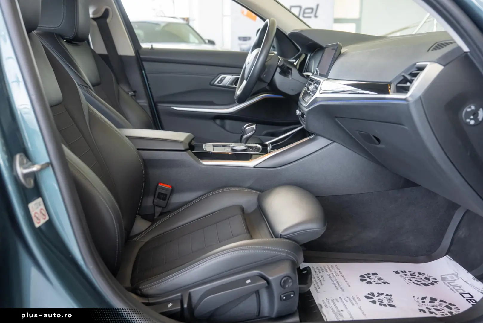 BMW Seria 3 320 xDRIVE