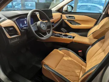 Nissan X-Trail (HEV) e-4ORCE e-POWER (211CP) TEKNA P2