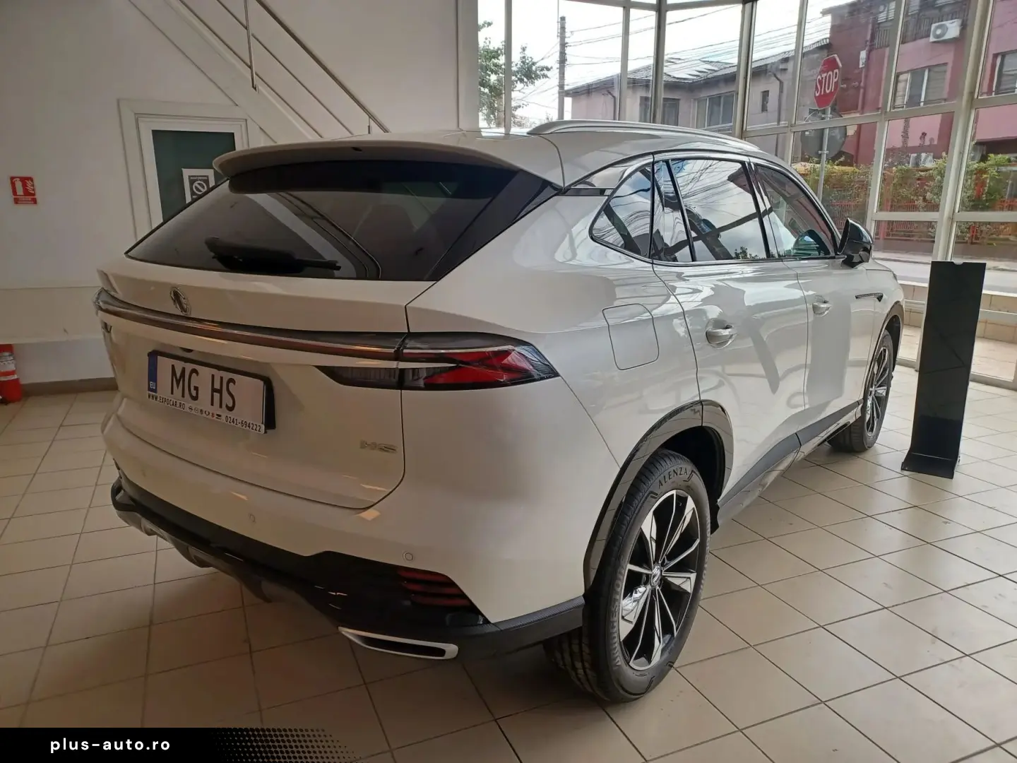 MG HS Hybrid  2026