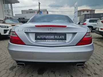 Mercedes-Benz SLK