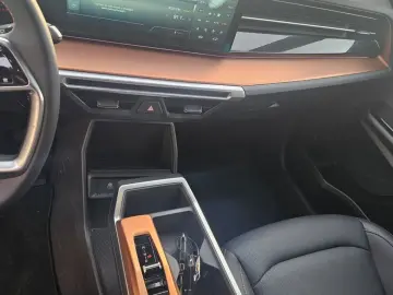 Kg-Mobility Torres
