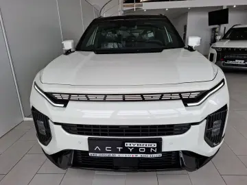 Kg-Mobility Actyon