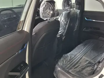 Kg-Mobility Actyon