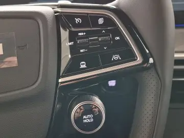 Kg-Mobility Actyon