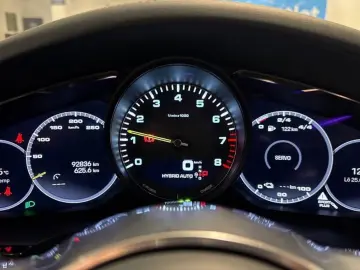 PORSCHE Cayenne E-Hybrid Platinum Ed 18Way 360 SoftClose