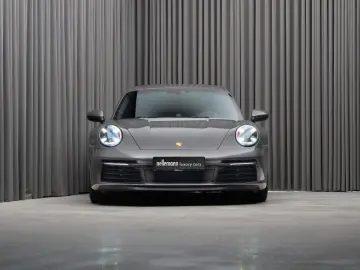 PORSCHE 992 Carrera S  Bose SportChrono