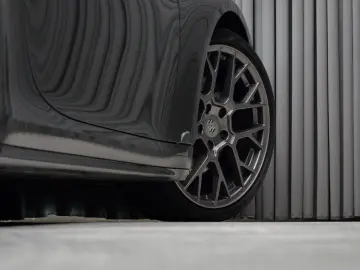 PORSCHE 992 Carrera S  Bose SportChrono