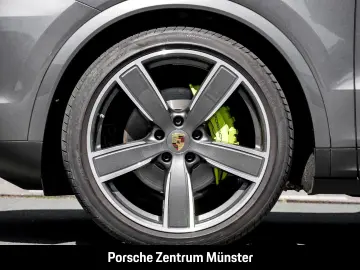 PORSCHE Cayenne E-Hybr Matrix HUD ACC NightVision 360 Bose