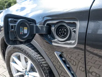 BMW X3 xDrive30e